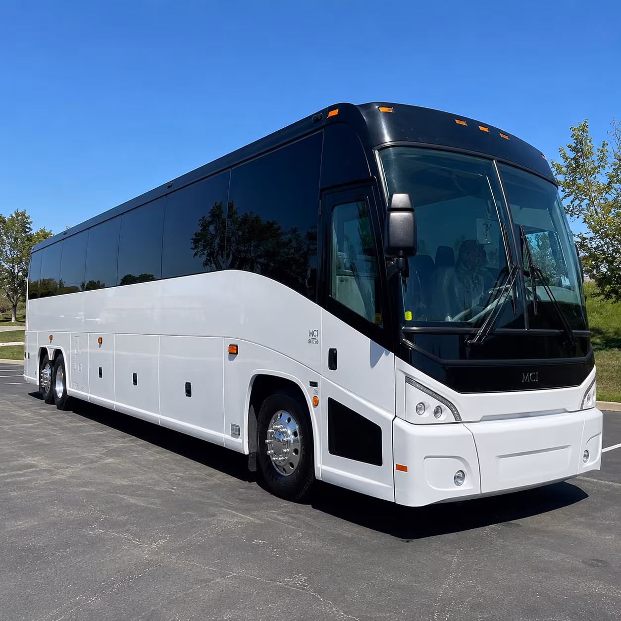 daily commuter shuttles along the i 70 corridor between lawrence and kansas city